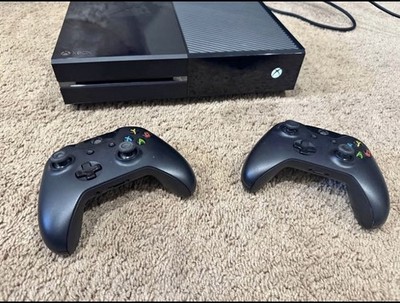 Microsoft Xbox One 500GB - Black (1540) With Controllers And Games