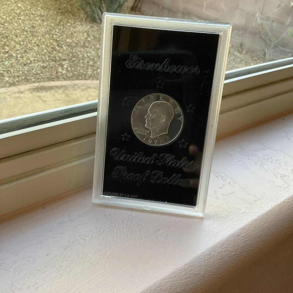 1971 S Proof Eisenhower Dollar 40% Silver SHADING / HAZING Case & Box GORGEOUS  - Image 2 of 4