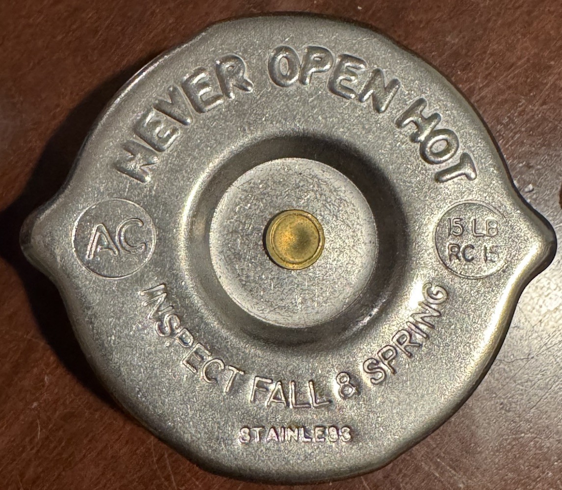 NOS Genuine GM Radiator Pressure Cap 861050 AC Delco RC15 In Original Box MINT!!