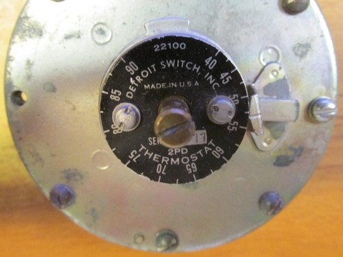 DETROIT SWITCH THERMOSTAT SERIES 211, CAT# 22100 .. YJ-12 - Picture 2 of 6
