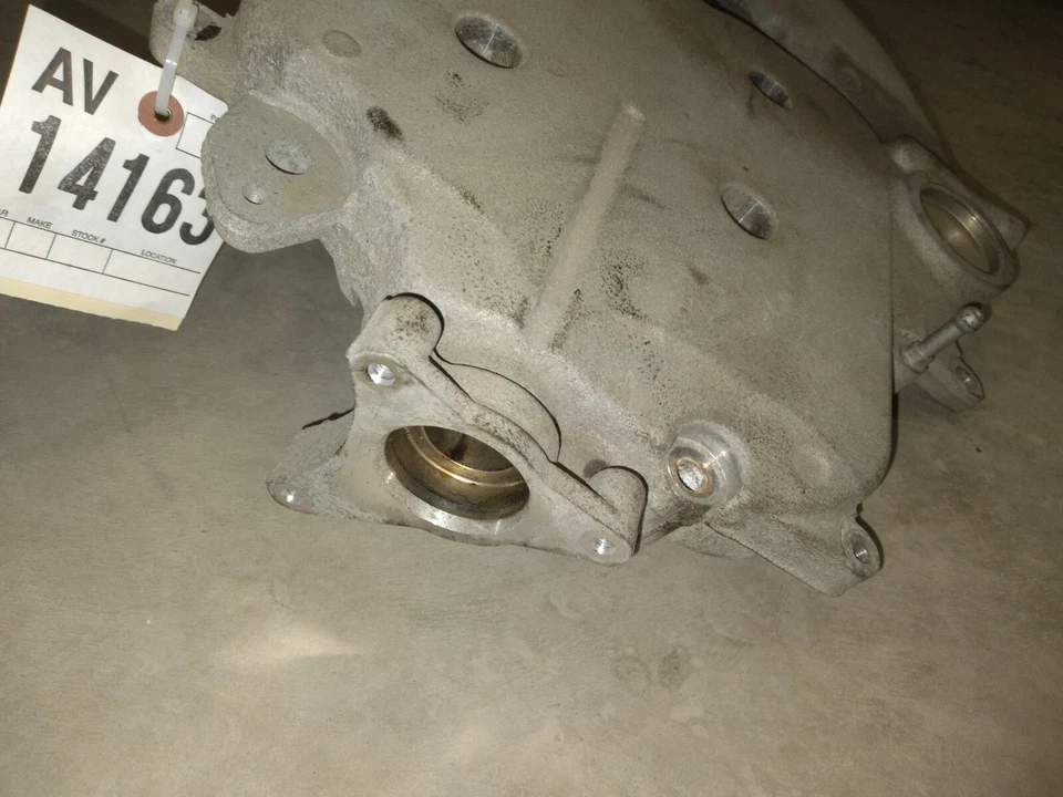 Cadillac SRX 2004-2009 colector de admisión superior 3,6 L V6 12597852 OEM Foto 4 de 4