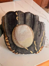 vintage baseball glove pillow 3D tapestry decor