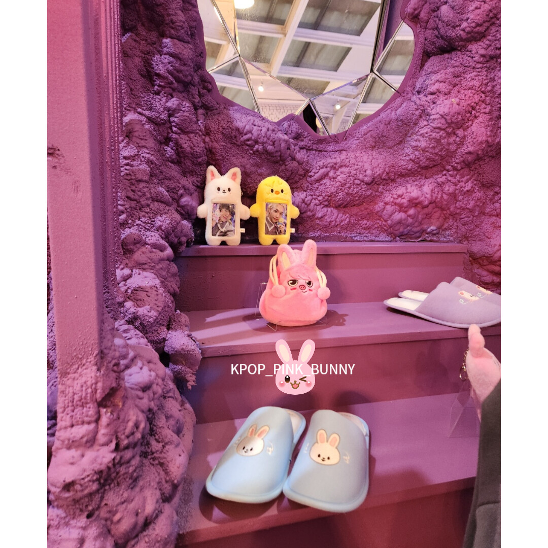 ON HAND) STRAY KIDS SKZ SKZOO 4TH FANMEETING POP UP OFFICIAL MERCH