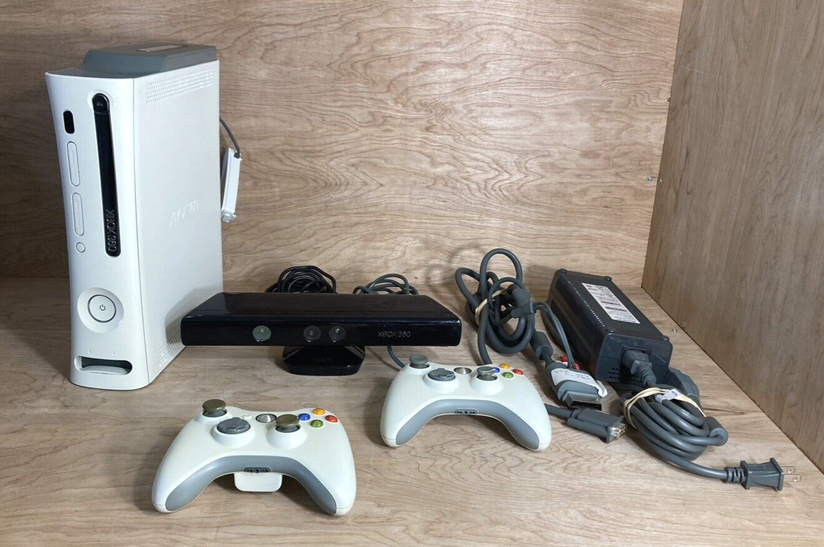Microsoft Xbox 360 White Fat System Console and hard drive✓ (DVD