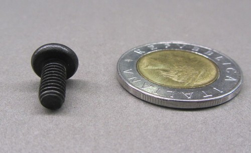 18-8 Black Oxide Pan Head Phillips Machine Screw 10-32 x 3/8", 100 Pcs - Picture 6 of 23
