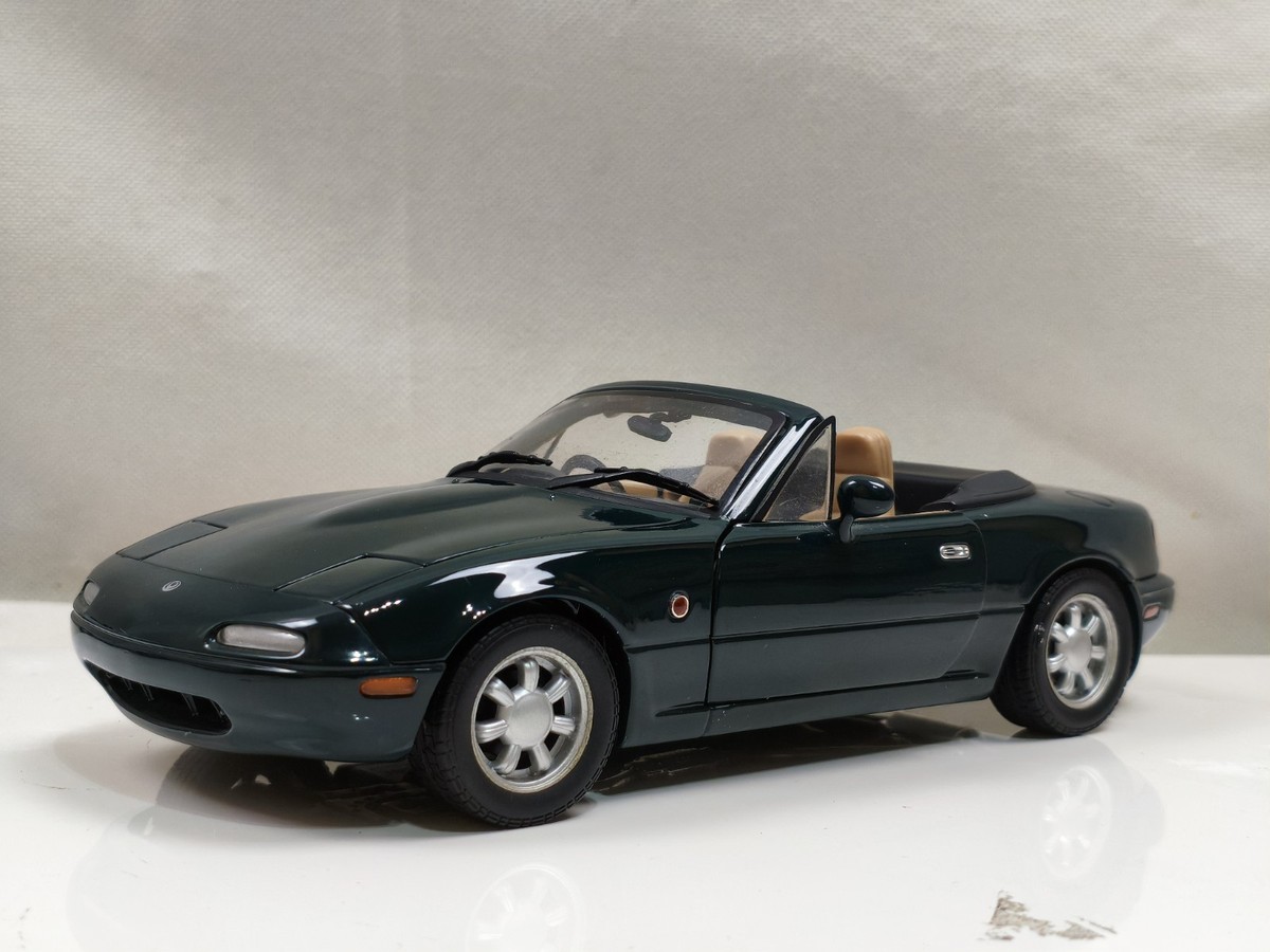Gate 1/18 Mazda Mx5 Miata Eunos Roadster JDM Scale Model Car Neo