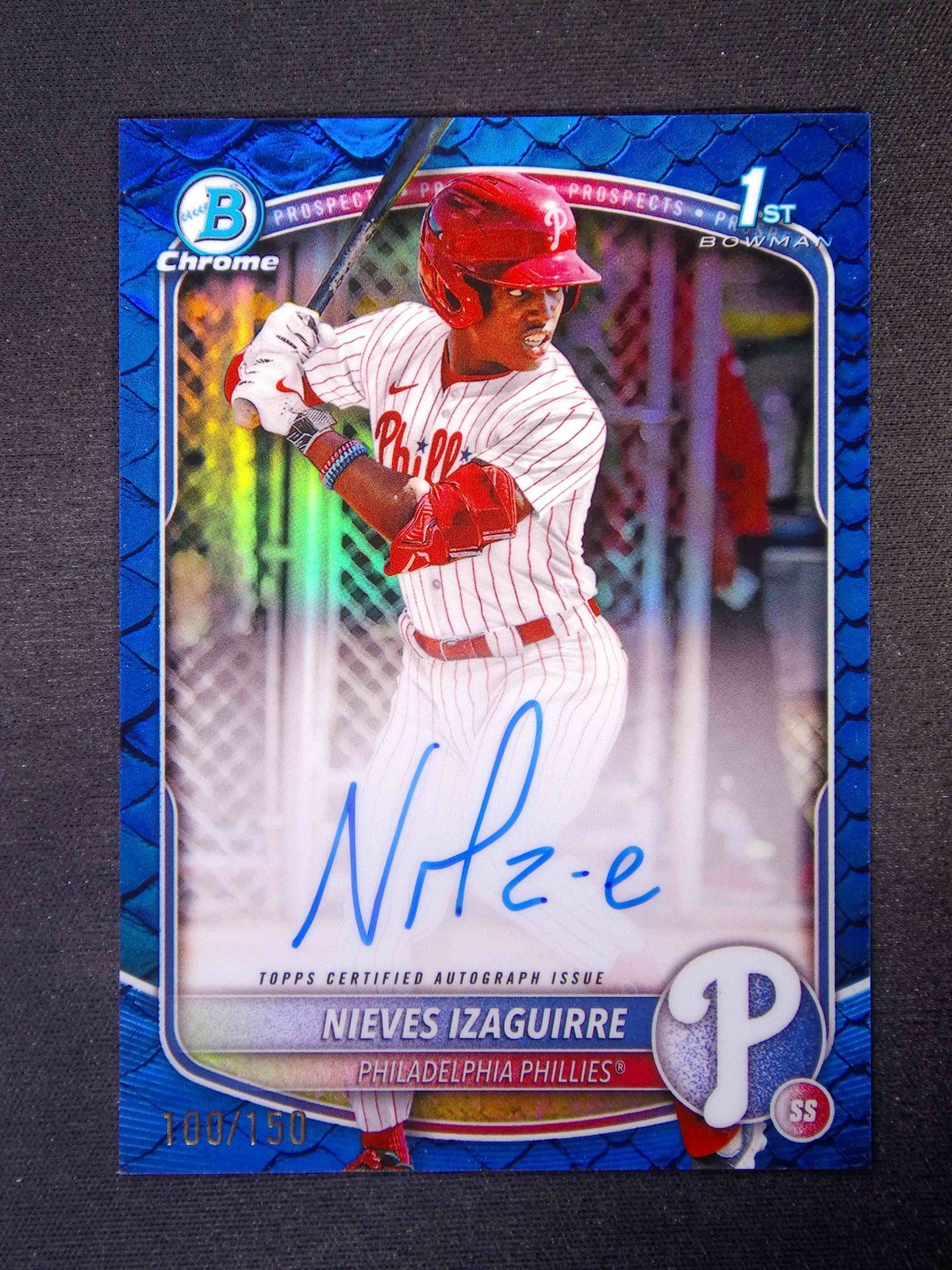 2025 Bowman Chrome Nieves Izaguirre Auto Reptilian Blue Refractor 1st /150