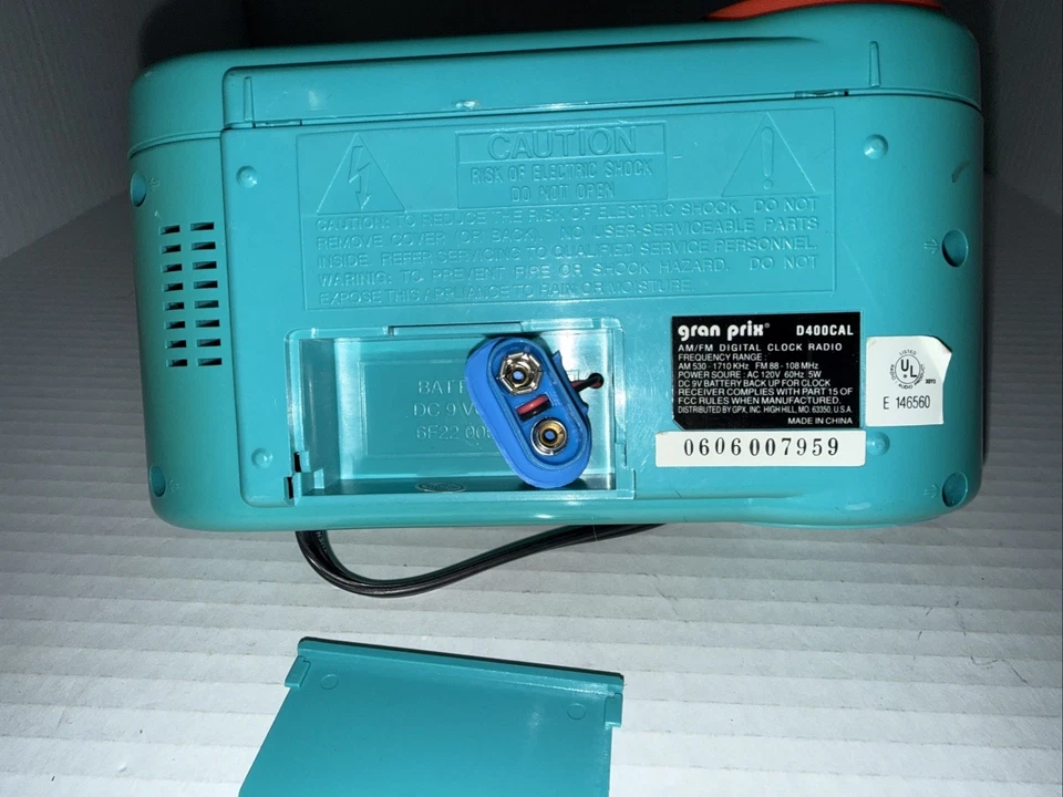 Vintage Gpx Calypso Am/fm Digital Clock Radio - Image 4 of 4