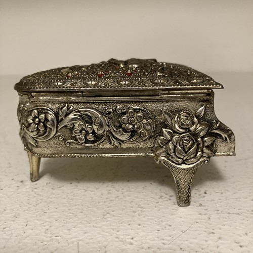 Vintage Silver Plated Sankyo Music Box Grand Piano Jewelry Trinket Works Rare - Picture 5 of 6
