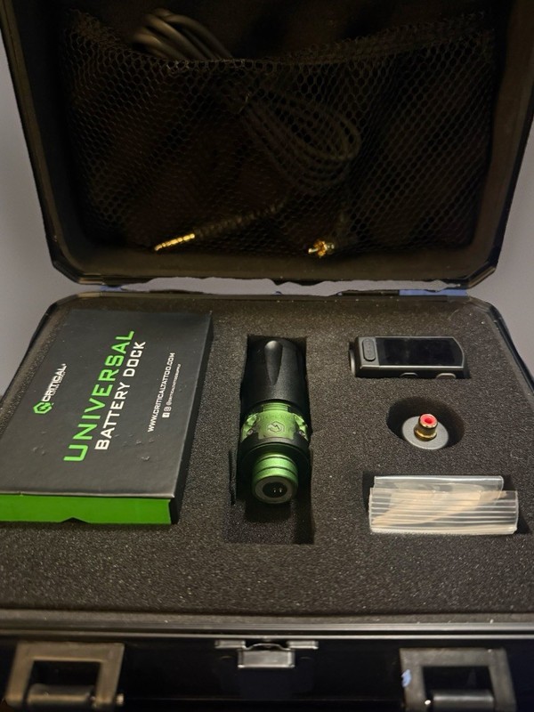 Critical Torque Wireless Tattoo Machine Full Set - 3.5mm Stroke Pen Kit Case