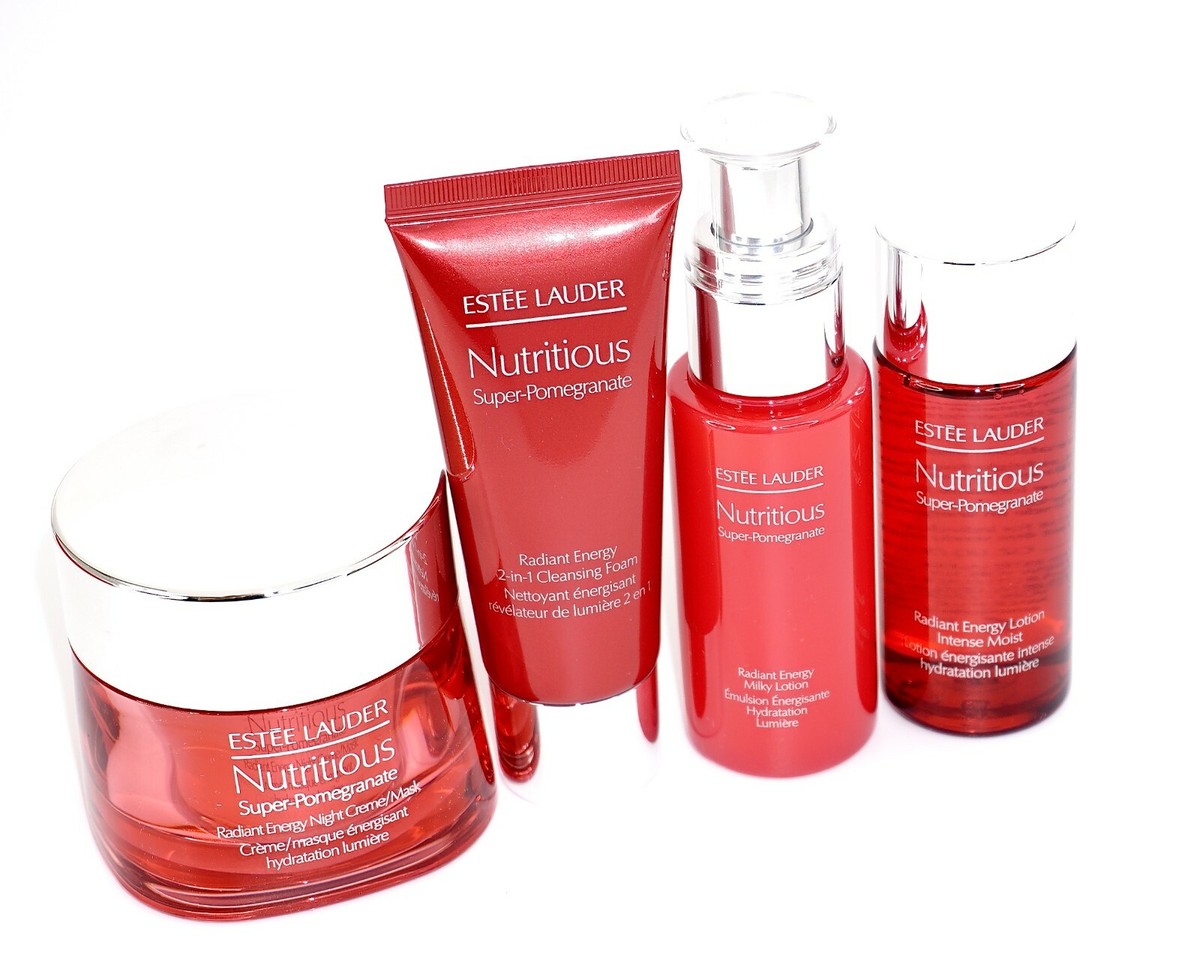 Estee Lauder Nutritious Super-Pomegranate 6-Piece Skin Care Set