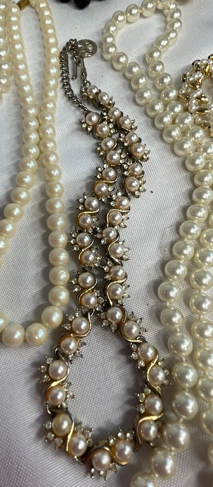 Perlas, colgantes, cadenas Oh My! Lote de 25 collares de moda, algunos con conchas Foto 3 de 4