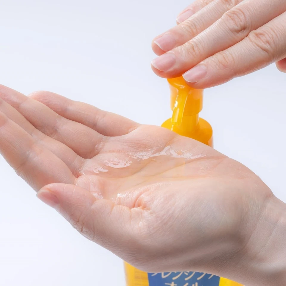 KOSE Softymo Deep Cleansing Oil Refill 210ml Plug Removal Pores Clear - Image 3 of 4