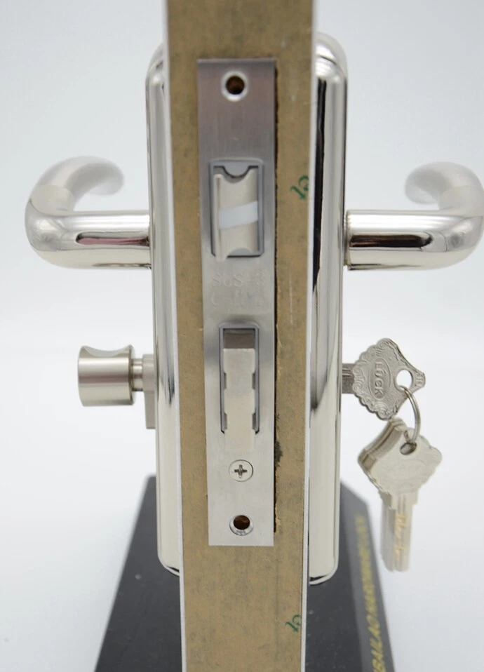 Internal External Door Lever Handles Lock Privacy Brushed Steel Sashlock 7 Keys - Image 4 of 4