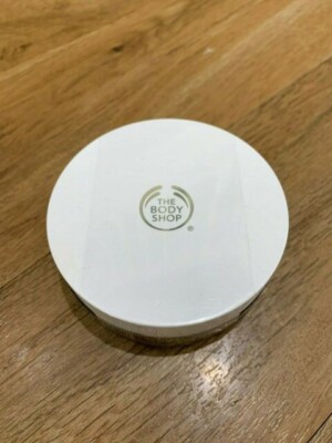 Neu The Body Shop Fresh Nude Cushion Foundation LSF 25 Almond 05 12g