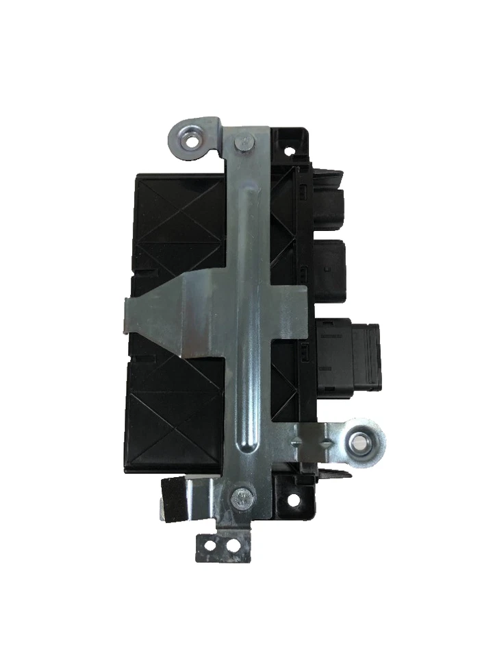 Genuine Land Rover Discovery Sport 2015 Onwards Towbar Control Module-LR128201 - Image 4 of 4