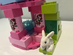 Duplo Lego Disney Sleeping Beauty&rsquo;s Castle 10542 w/Prince Phillip & Horse UNIQUE