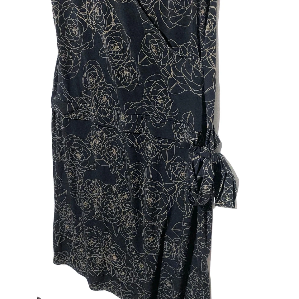 Vestido midi Merona floral cuello en V marrón negro lazo cintura bosque hadas carrera caprichoso Foto 4 de 4