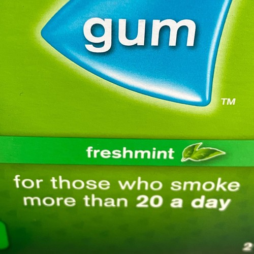 🟢 Nicorette Freshmint 4mg Gum Nicotine Sugar-Free Stop Smoking Aid 210s - Picture 4 of 22