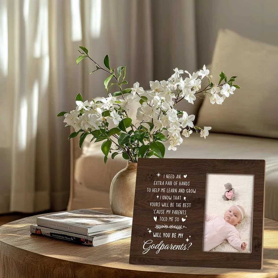 Marcos de fotos de propuesta de padrinos - Dios padres presenta propuestas regalos desde siempre Foto 2 de 4