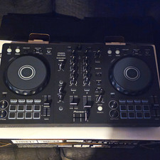 Pioneer DJ DDJ-FLX4 2-Channel 2-Deck Controller Black USB-C Beat FX 16 Pads