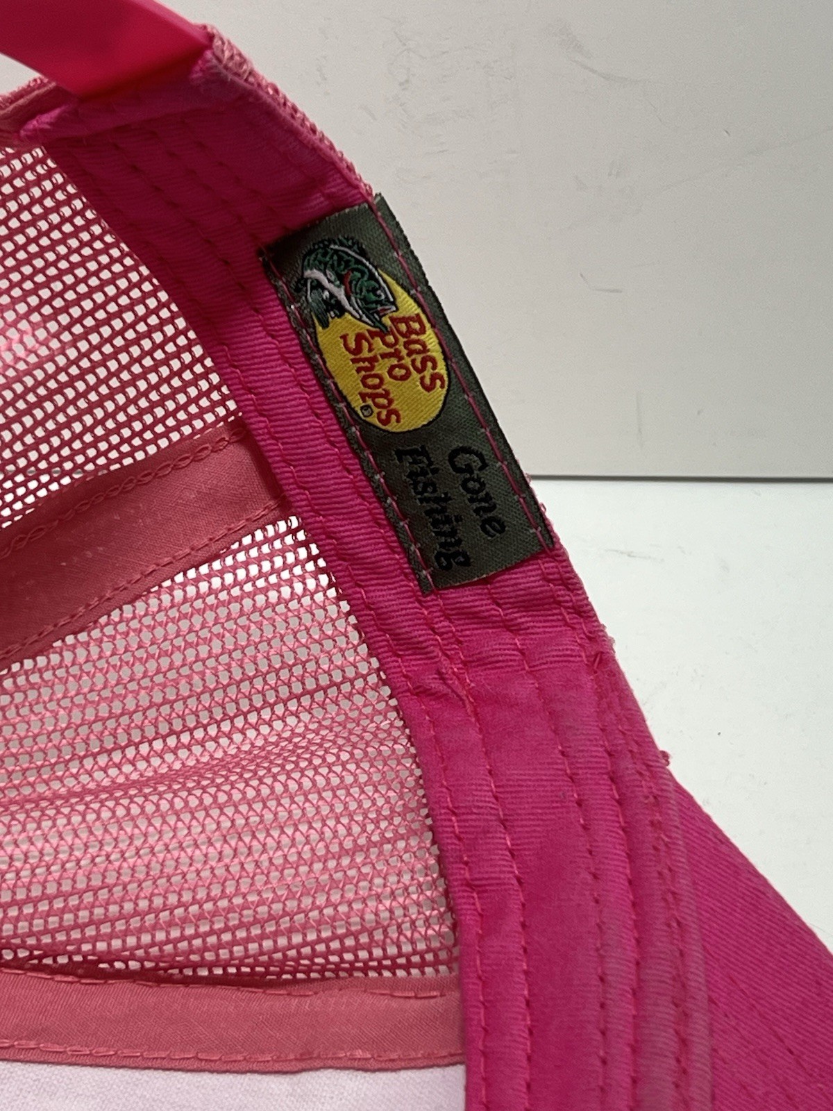 Bass Pro Shops Womens Trucker Hat Ball Cap SNAPBACK Pink Mesh Back Gone Fishing