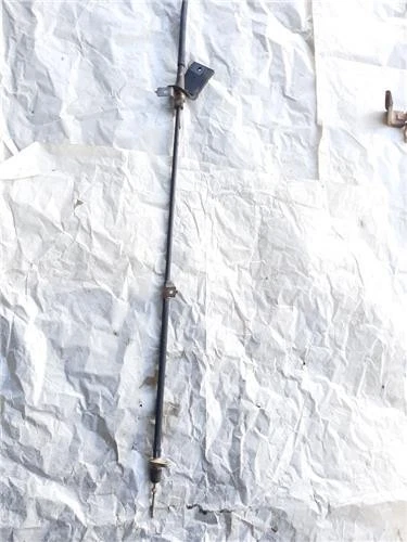 HANDBREMSSEIL RECHTS Nissan Pickup (D22)(02.1998->) #48793 Foto 3 de 3