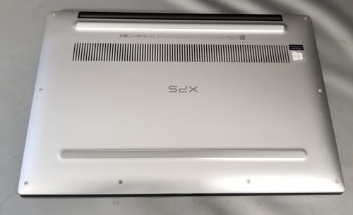 Dell XPS 13' 9370 i5-8250U 1.6 Ghz, 256GB M2, 8GB RAM, Touch, FullHD, Win 11 PRO - Picture 4 of 10