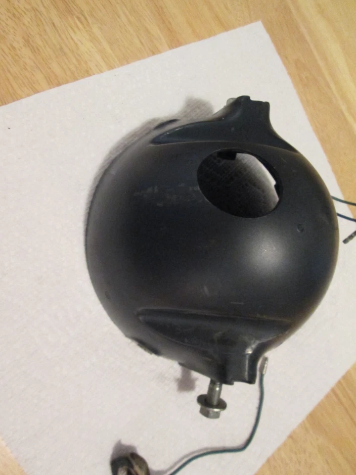 Honda MT250 Elsinore Head Light Housing Bucket 1974 1975 1976 Foto 2 de 4