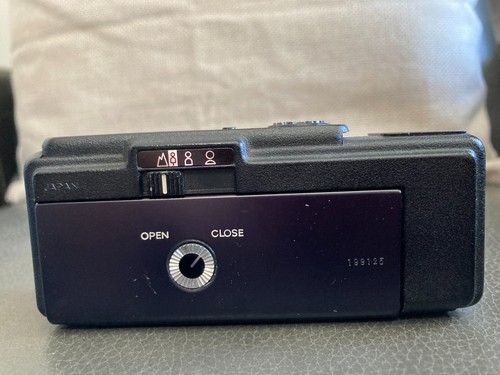 Minolta-16 QT Sub-miniature Spy Camera Black - Untested - Picture 4 of 7