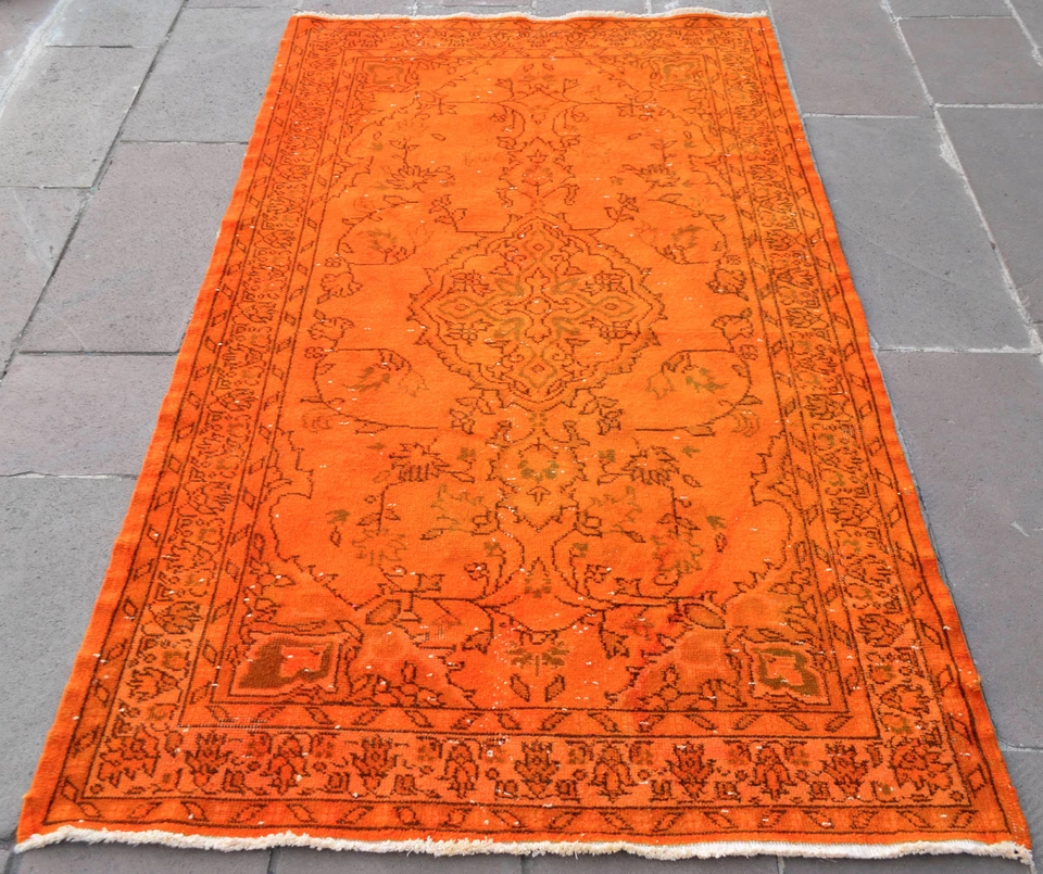 Tapete Turco Anatólia 48" x 83" LARANJA TINGIDO DEMAIS Tapete de Área Vintage Tecido à Mão  - Imagem 3 de 4