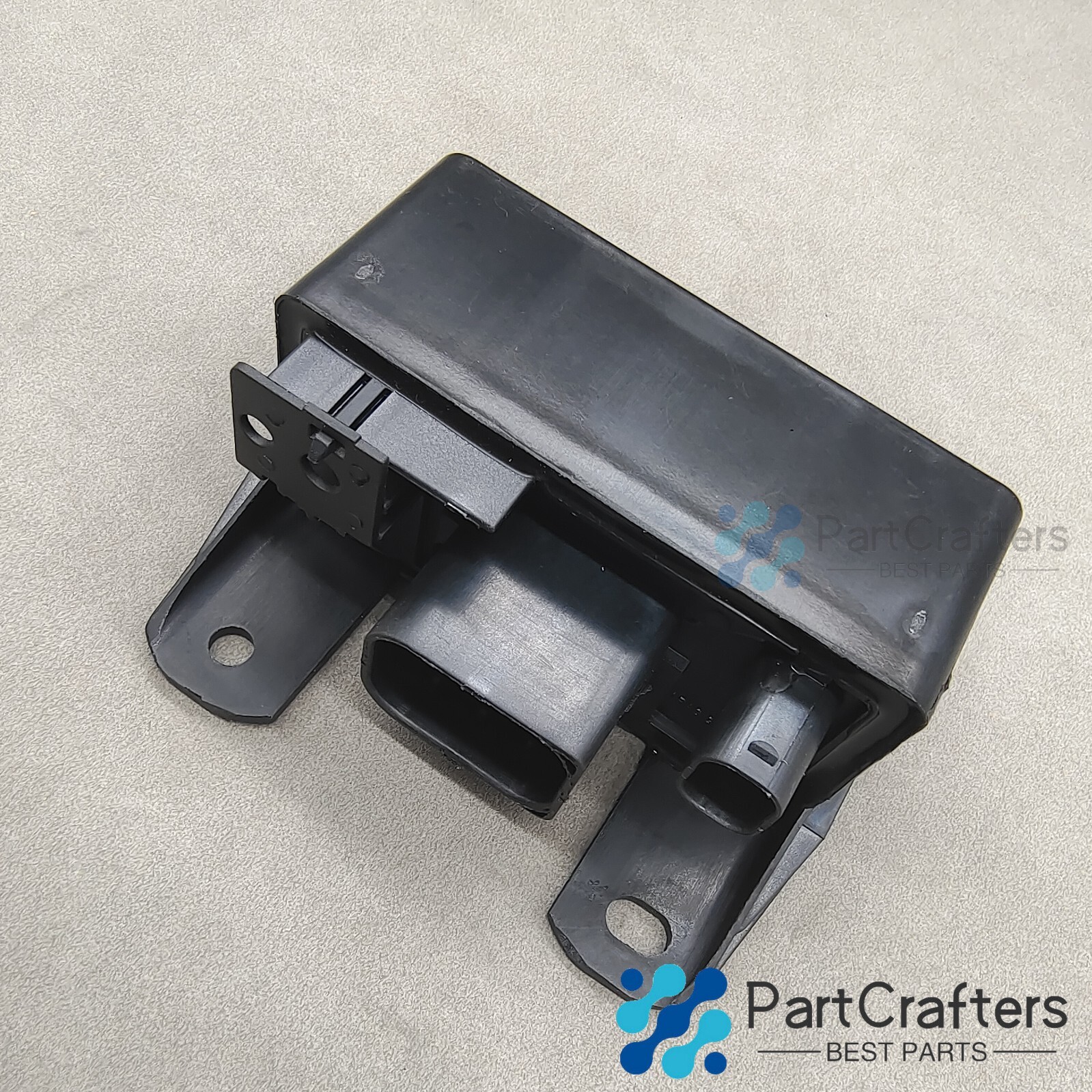 Diesel Glow Plug Relay Fit Mercedes E320 Dodge Freightliner 0005453616