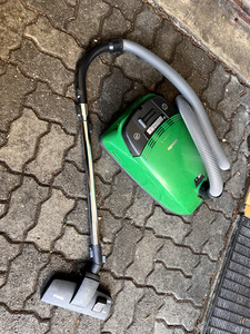 Miele Staubsauger Modell S624, Typ HS 06, Mondia N (Leistung 1300 W + 50W)