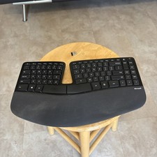 Microsoft Sculpt Ergonomic Keyboard Model 155...