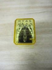 IDEC RY4S-U-AC120V Relay RY4S-U-120V AC 120VAC .