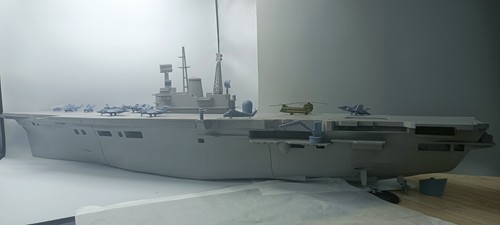 HMS Ark Royal (R09) 1/200 Flugzeugträger Vollrumpfmodell Schiffsbausatz und Flugzeug - Bild 12 von 12