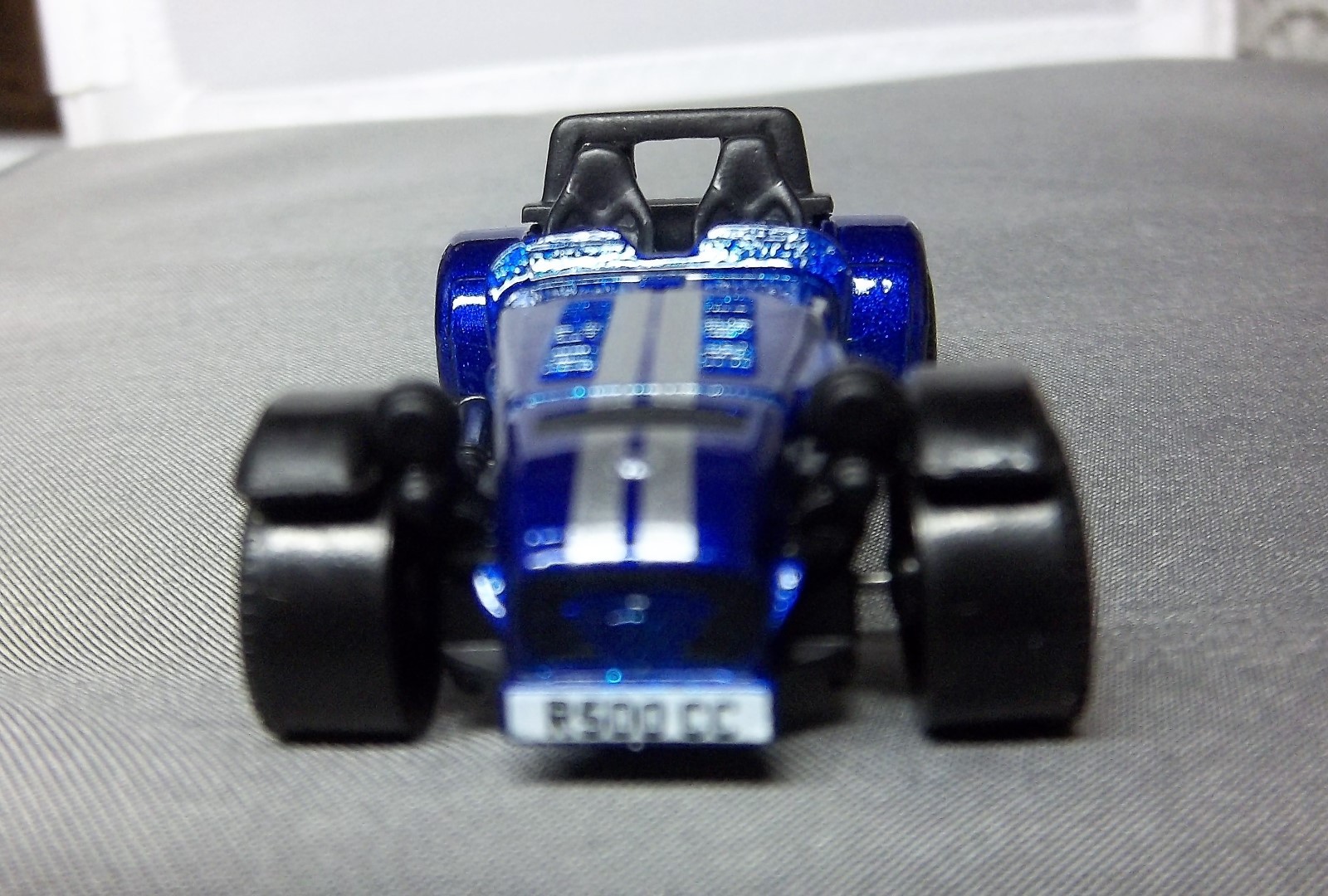 Picture 2 of 9