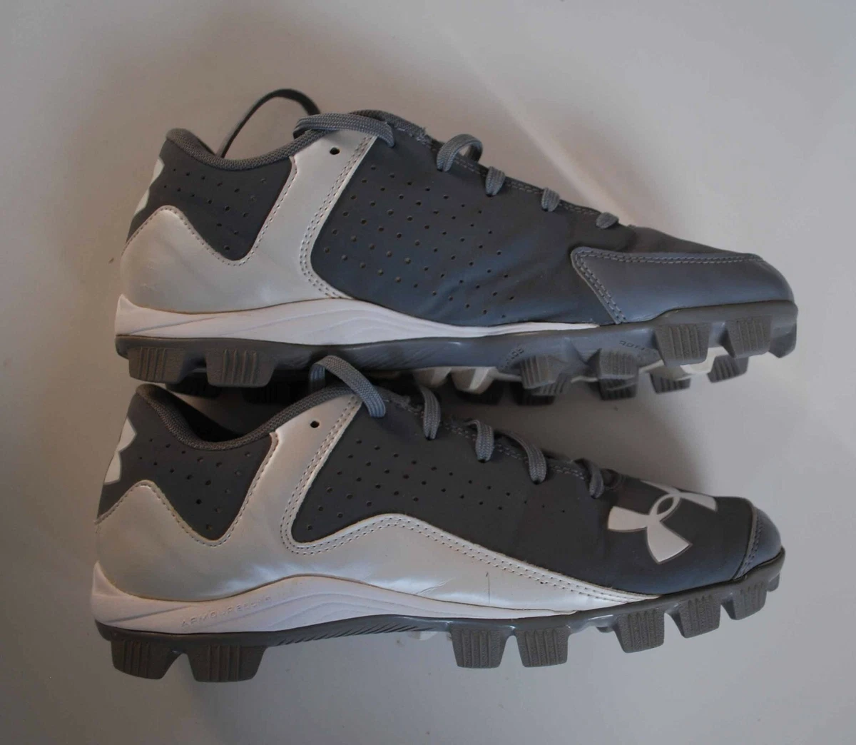 Under armour leadoff baseball cleats deals