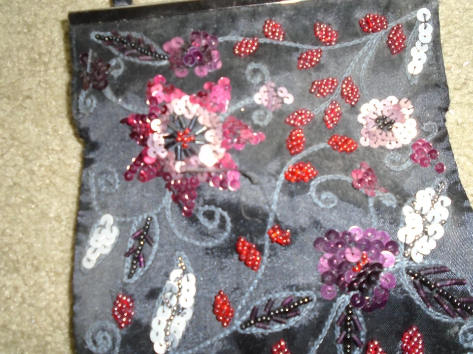 BOLSO DE NOCHE JEANNE LOTTIE Vintage Colorido Bordado Lentejuelas con Cuentas Foto 3 de 4