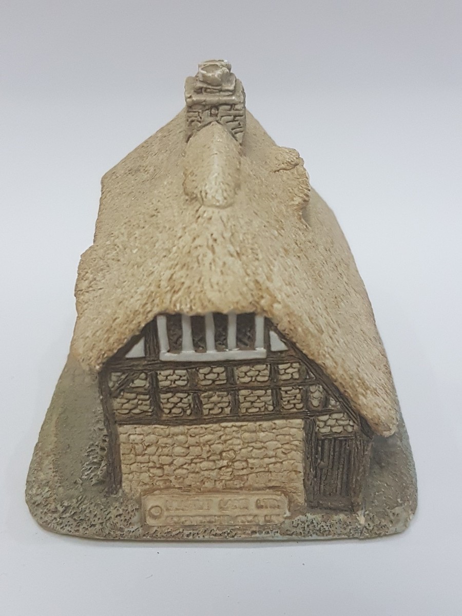 Vintage Rare Lilliput Lane Cottage - 
