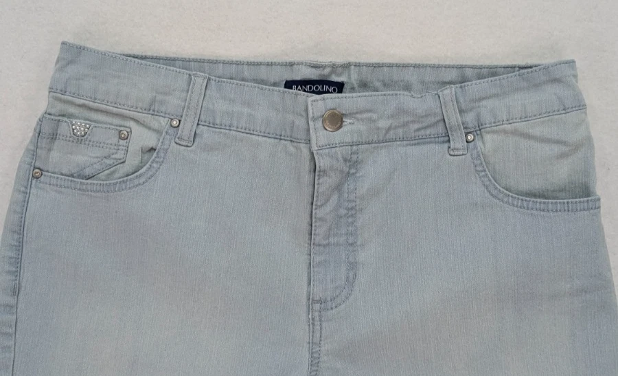 Pantalones Cortos de Jean Bandolino Para Mujer Talla 14P Denim Azul Tachonado Elástico Mandie Foto 3 de 4