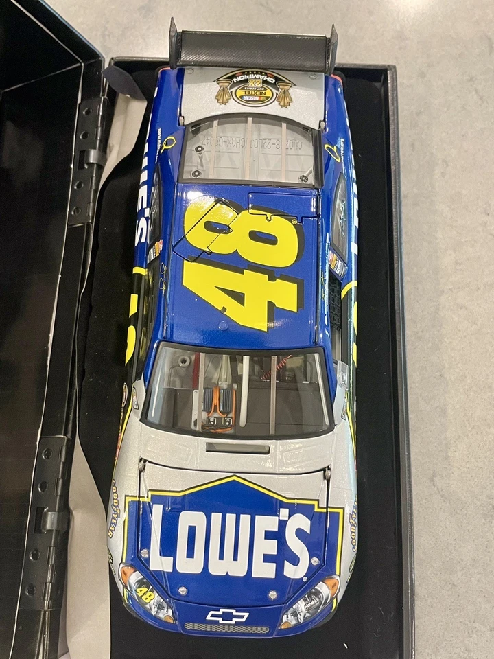 Jimmie Johnson ELITE RCCA #48 Lowe’s Impala 2007 Nextel Cup Champ 1:24 Diecast - Image 4 of 4