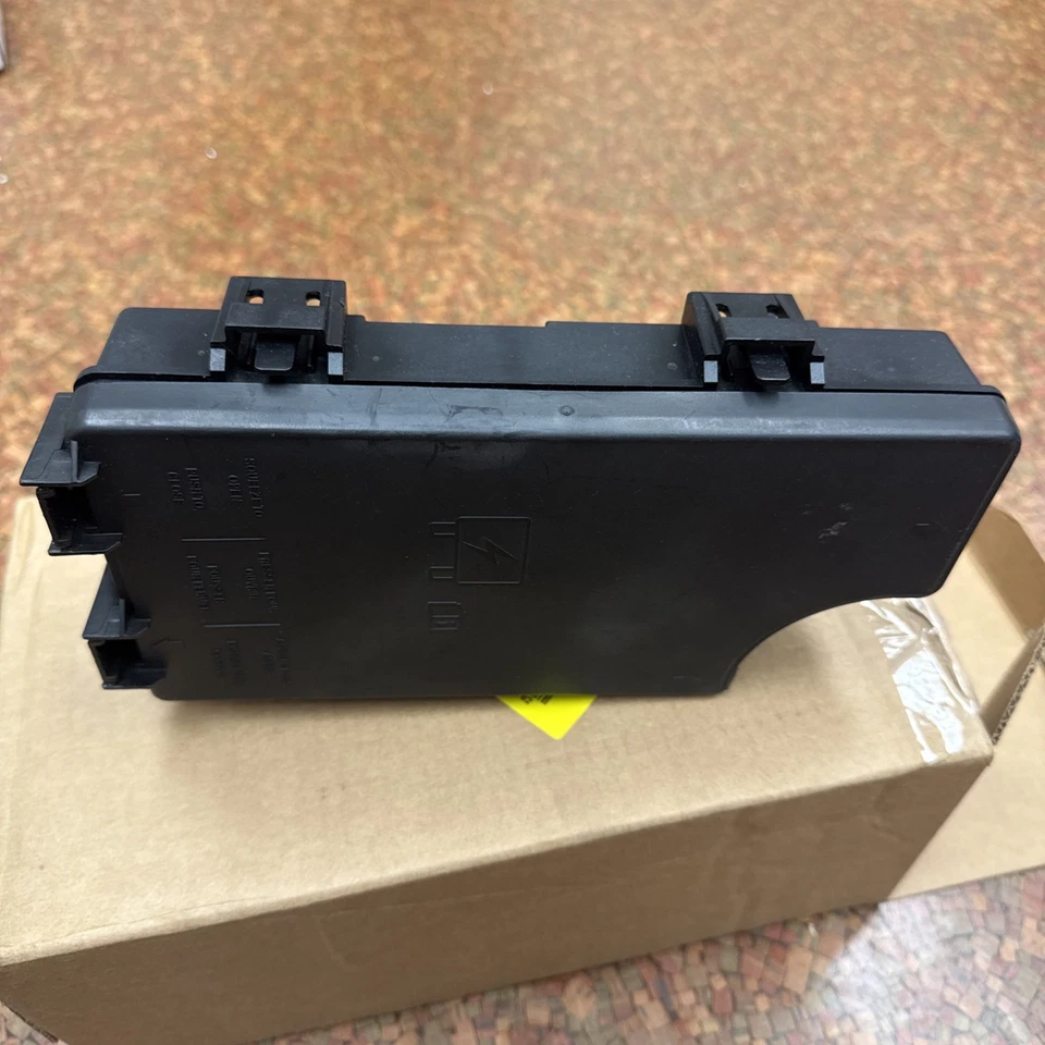 Cardone 731543 Remanufactured Totally Integrated Power Control Module - Image 3 of 3