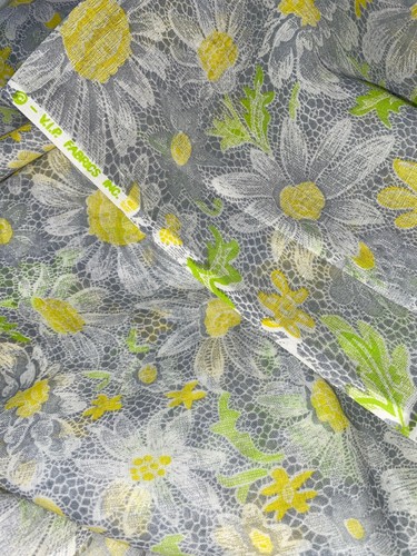 2Y6” Vip Vintage Fabrics Daisies Chartreuse Gray Yellow Semi Sheer Fabric #0452 - Picture 4 of 10