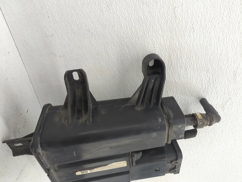 2014 Chevrolet Captiva Sport топлива пара древесного угля канистра MA5H1 - Изображение 4 из 4