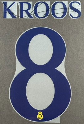 2023 2024 AVERY DENNISON REAL MADRID KROOS 8 HOME PLAYER SIZE NAMESET