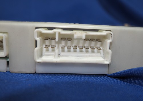 2008-2011 Infiniti G37 Coupe Front Driver Left Side Seat Control Module ECU OEM - Picture 4 of 7