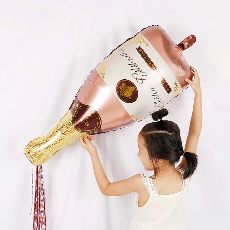 Anillo de compromiso de boda de 15 piezas con diamantes decoración de globos de champán Foto 3 de 4