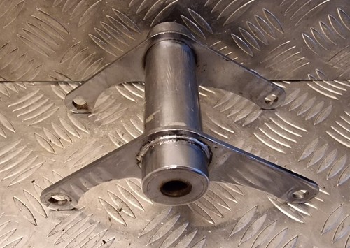 Keeway Superlight 125 Engine Bracket Mount Chrome - Picture 4 of 4