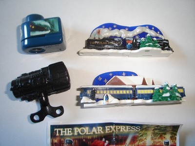 THE POLAR EXPRESS TOYS & 3D PUZZLES 2004 KINDER SURPRISE FIGURINES COLLECTIBLES